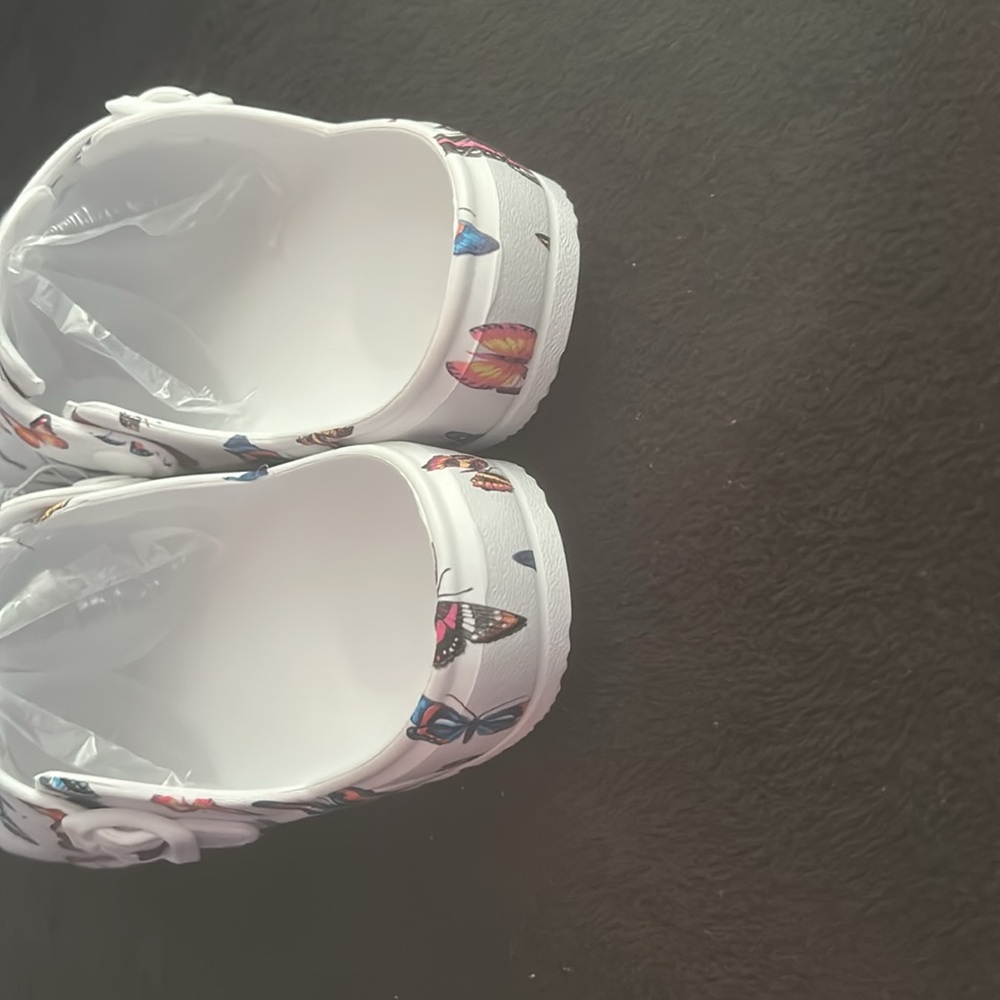 Butterfly Clogs - Picture 3 of 4